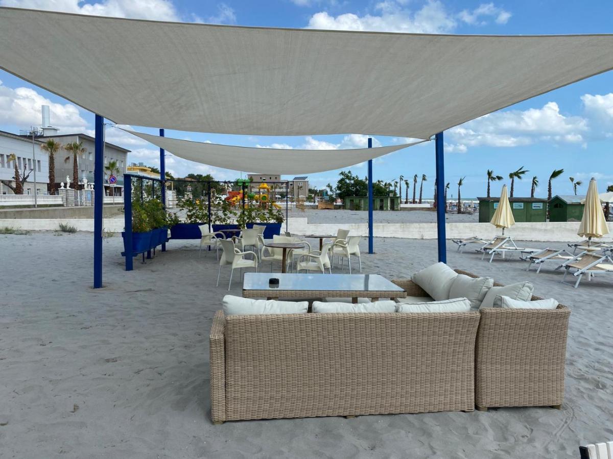 Hotel Spiaggia Villa Paola 벨레지아아지마리나 외부 사진